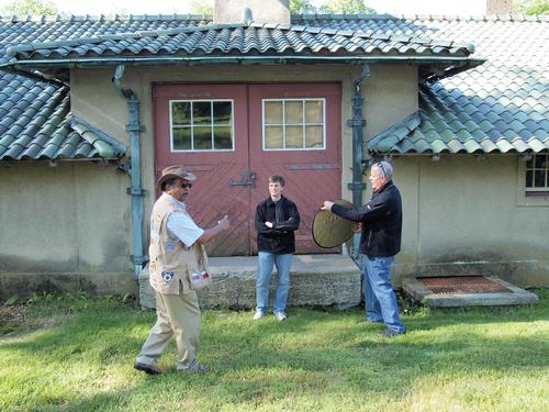 Taking portraits with a reflector