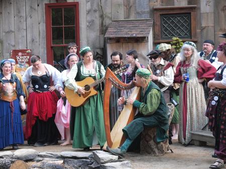 The Harper and the Minstrel at the finale