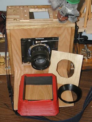 Bellows and zoom control