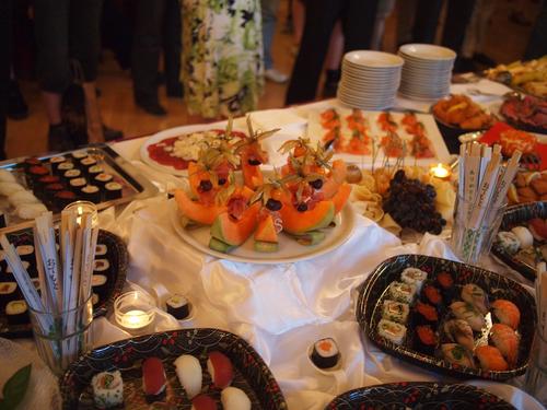 Buffet at the GNU Cauldren