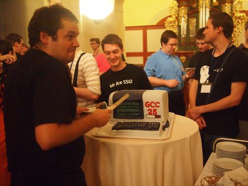 GCC at 25 years cake #3