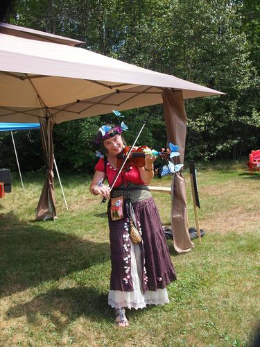 Faire Fiddler Maid #3