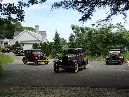 Model A club visits Hammond Castle