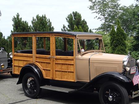 Model A club visits Hammond Castle #5