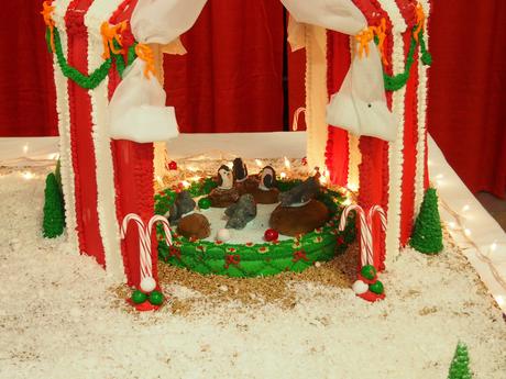 Circus gingerbread house #5