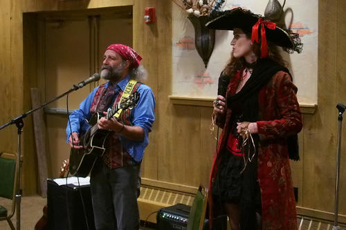 Minstrel Michael and Laura Sune #4