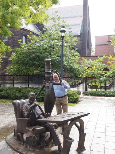 Bob Meissner & Doctor Seuss sculpture