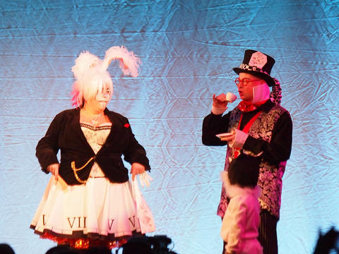 White rabbit and hatter #2