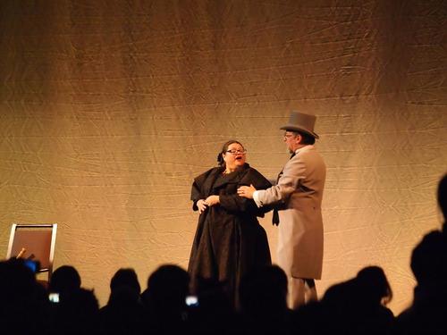 Female Wild Wild West agent