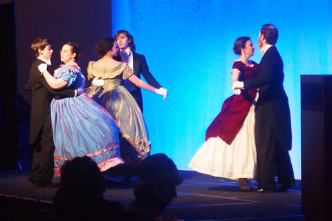 Commonwealth Vintage Dancers #11