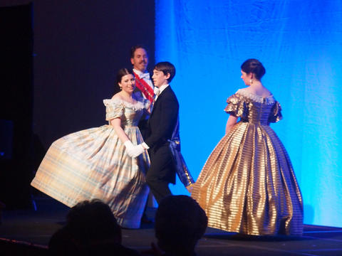 Commonwealth Vintage Dancers #13