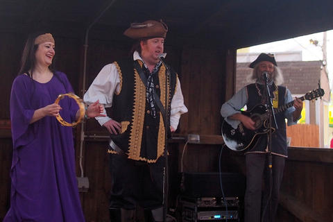 Lady Josephine, Captain David, and Minstrel Michael #3