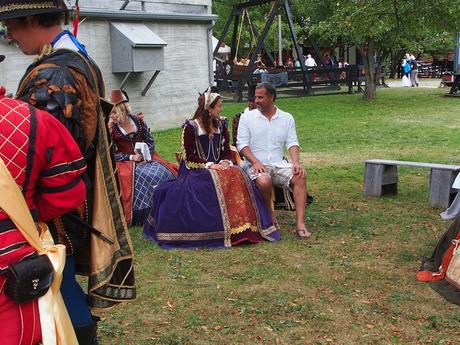 Chatting up the royals