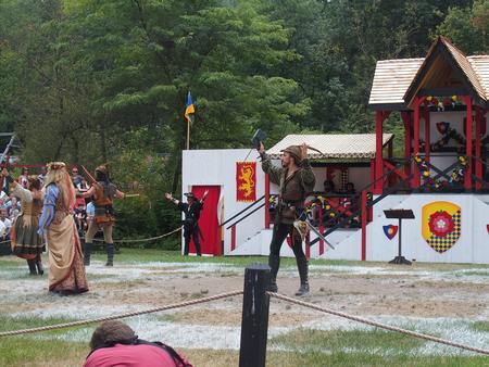 Robin Hood at the chess match