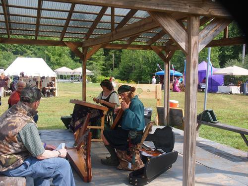 The Harper and the Minstrel