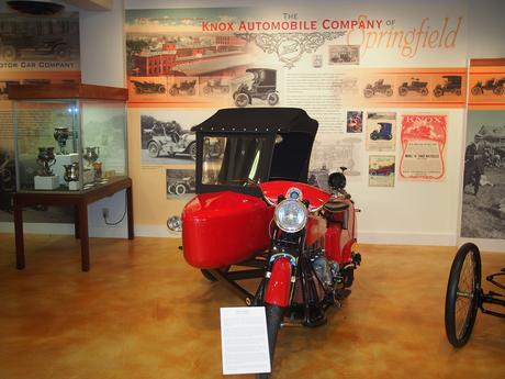 Motorcycle and sidecar