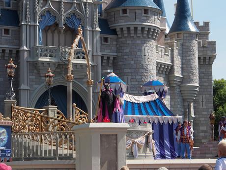 Dream along with Mickey show #7