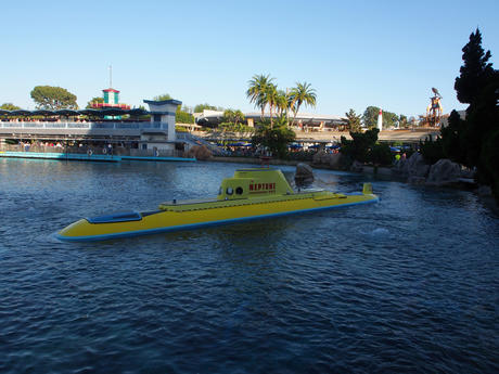 Finding Nemo submarine adventure