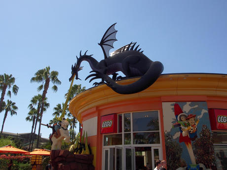 Lego dragon and knight