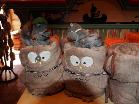 Nutz and Livinea chatting