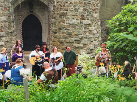 Granny Grue at the finale