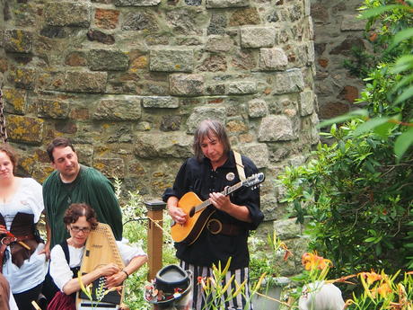The Buzzards Bay Buccaneers at the finale