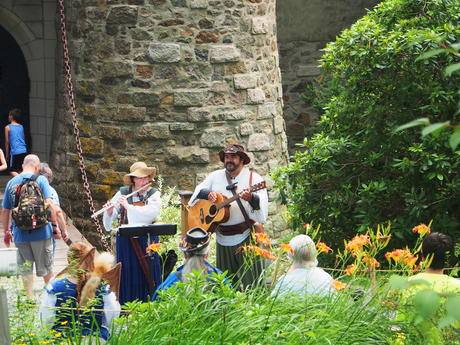 Bumbly and Gia Phinn #2