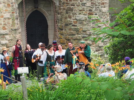 The Harper and the Minstrel at the finale #2