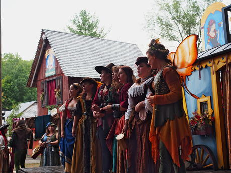 Singing Sirens of Sterling