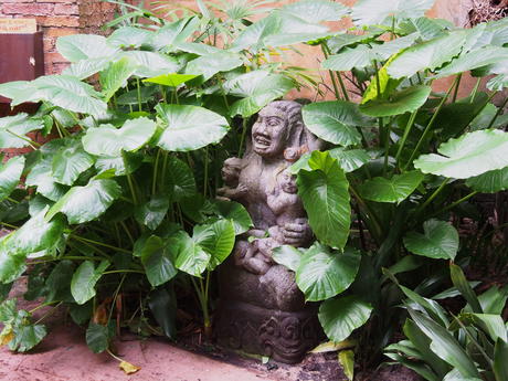 Statue