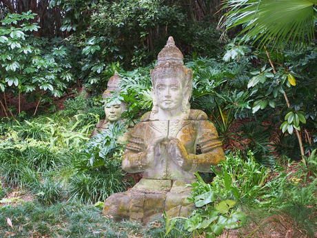 Statue at Kali River Rapids