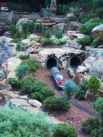 EPCOT model railroad #3