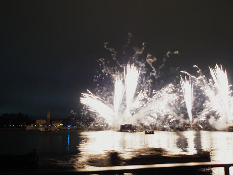 IllumiNations: Reflections of Earth