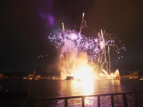 IllumiNations: Reflections of Earth #4