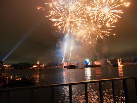 IllumiNations: Reflections of Earth #16