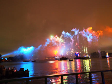 IllumiNations: Reflections of Earth #23