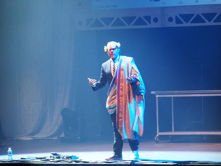 Alton Brown as a food god