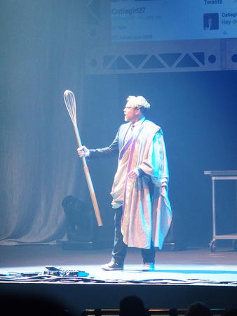 A food god should have a whisk instead of a scepter