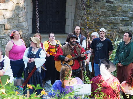 Bumbly and Gia Phinn at the finale