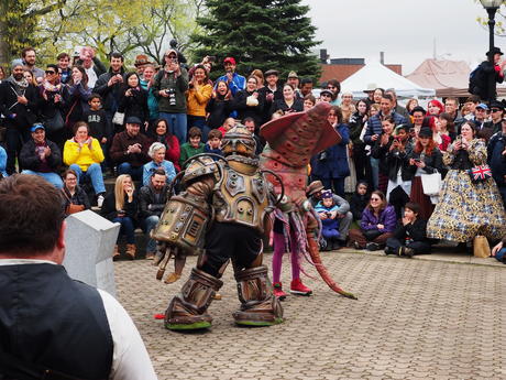 Robot vs. Kracken #9