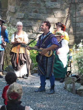 Paolo Garbanzo at the finale #4