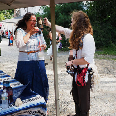 Here is how sell the mugs #2