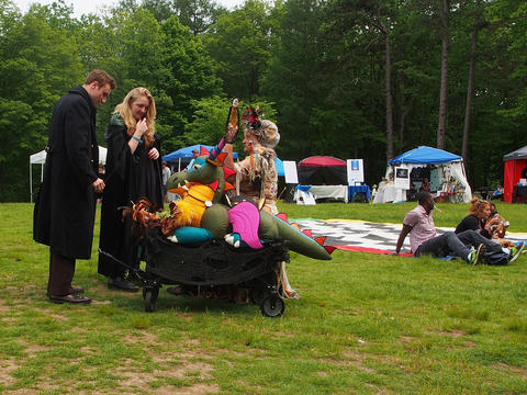 Granny Grue and Raldo