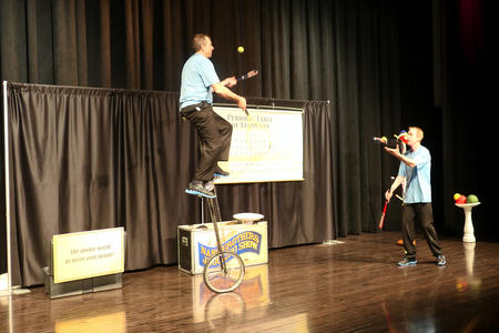 Nano brothers science juggling act #13