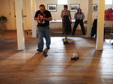 Mrs. Potts Teapot racer