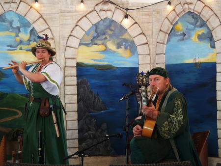 The Harper and the Minstrel