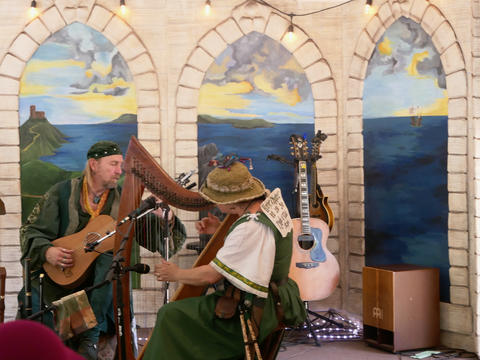 The Harper and the Minstrel #7