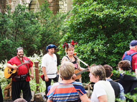 Granny Grue at the finale #3