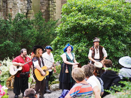 Penniless Jacks at the finale #2