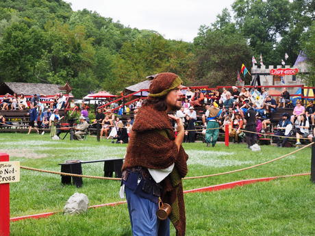 Renaissance cheerleader